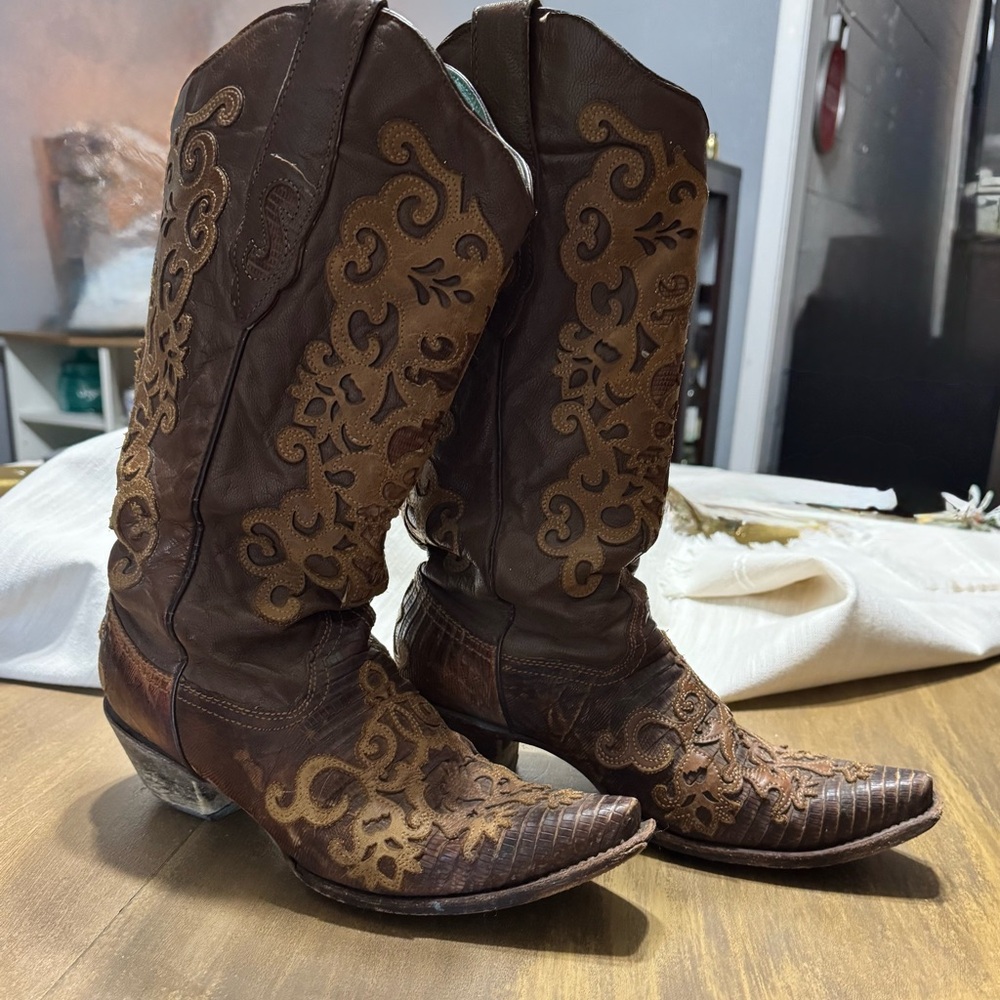 Corral Dark Brown Embroidered Women's Boots